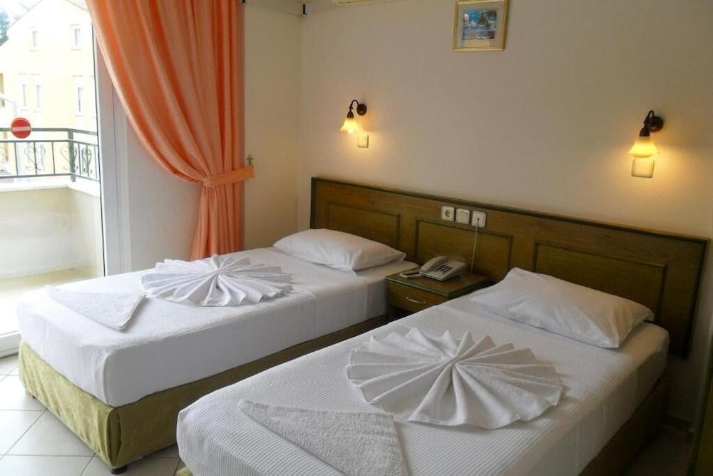 Liman Apart Hotel Marmaris Esterno foto