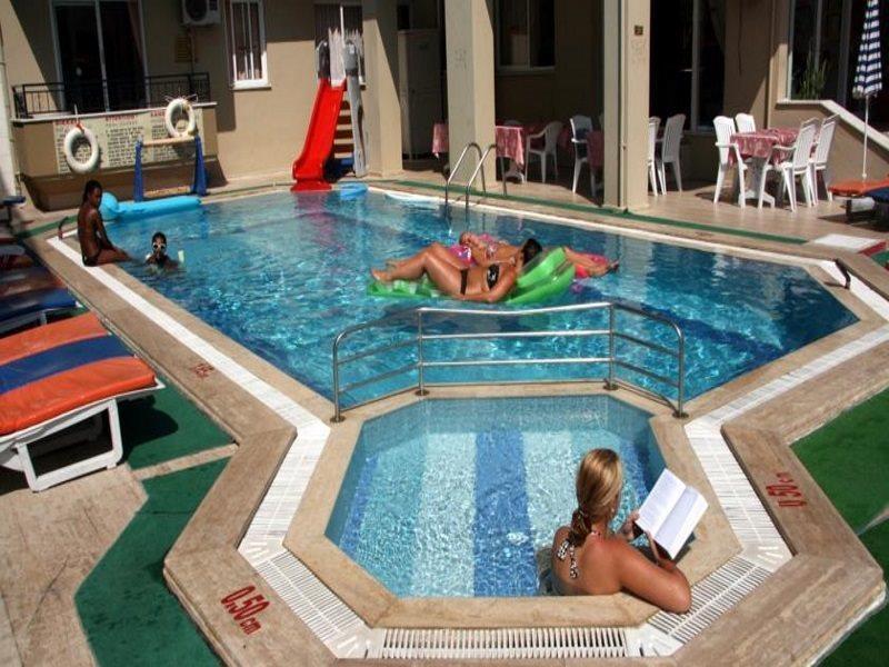 Liman Apart Hotel Marmaris Esterno foto