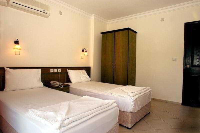 Liman Apart Hotel Marmaris Esterno foto